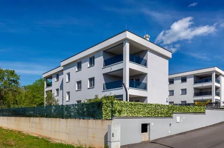 Apartmani Grgic On The Adress Branka Fucica 96 Malinska Apartment